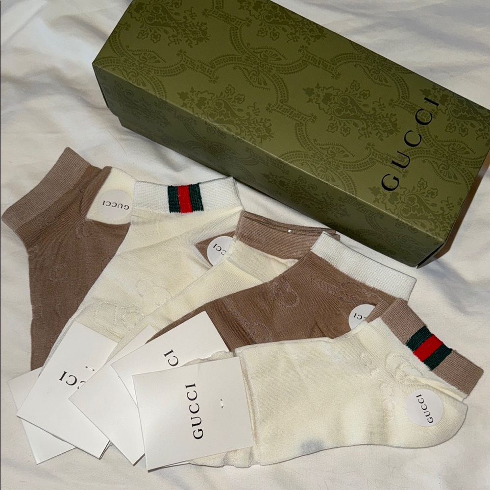 Faux Designer Ankle Socks - Cream and Brown